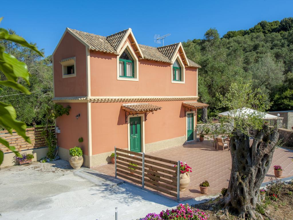 Pieros Studios Lisipios Paleokastritsa Bagian luar foto